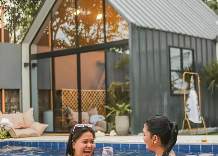 Private With Pool - Intimate Celebration マニラ市