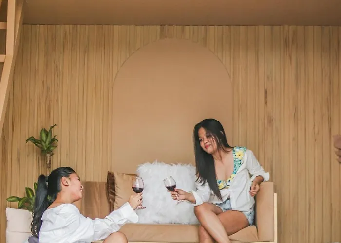 Private With Pool - Intimate Celebration *